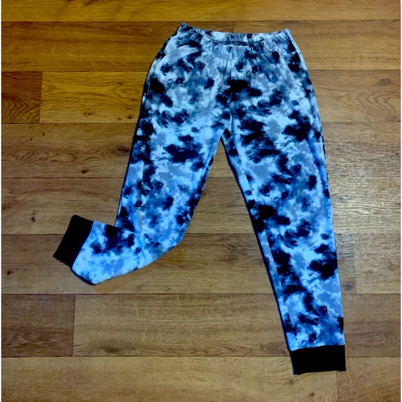 Girls soft velvet sweats - Picture 1 of 2